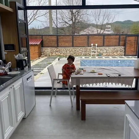 Villa Miro House *